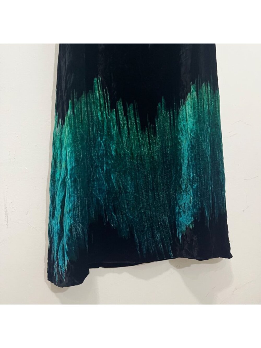 Vtg Giorgio Armani 90s Blue-Green Ombré Silk Velvet Runway Maxi Skirt XL EU 42 - Picture 7 of 15